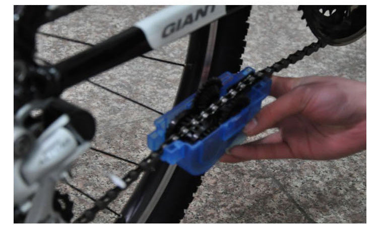 Portable Bicycle Chain Cleaner Bike Clean Machine Scrubber Wash Tool Mountain Road Bike Cycling Cleaning Kit