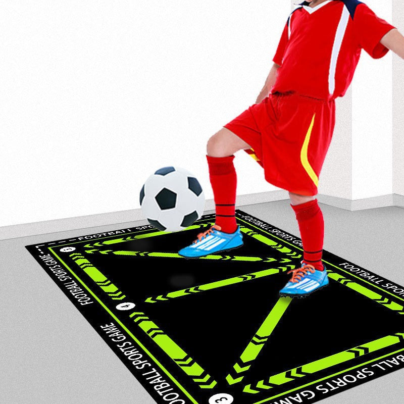 Football training mat anti-slip noise reduction home children's football mat training mat mini football home training mat ball control