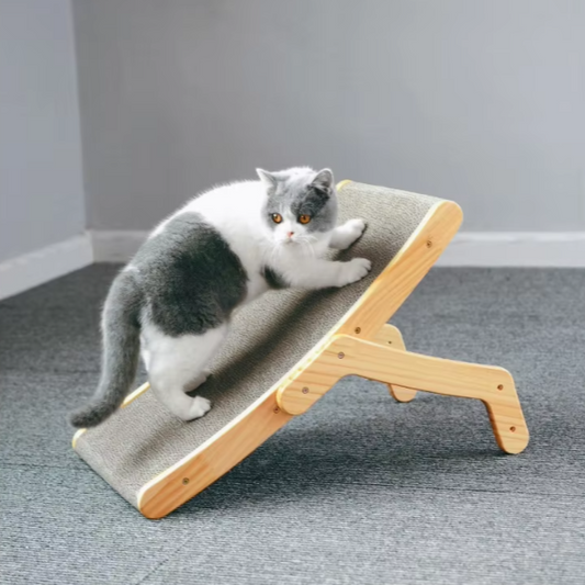 Adjustable Wooden Cat Scratcher